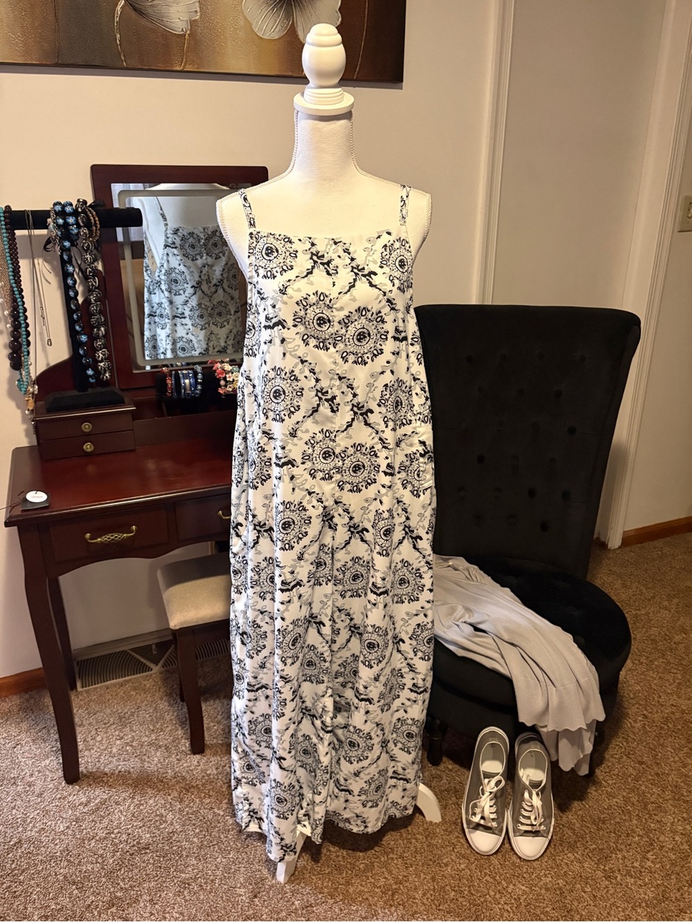 (EUC) White, Black & Grey Jumpsuit. Adjustable straps & pockets. 📦#Ready2Ship